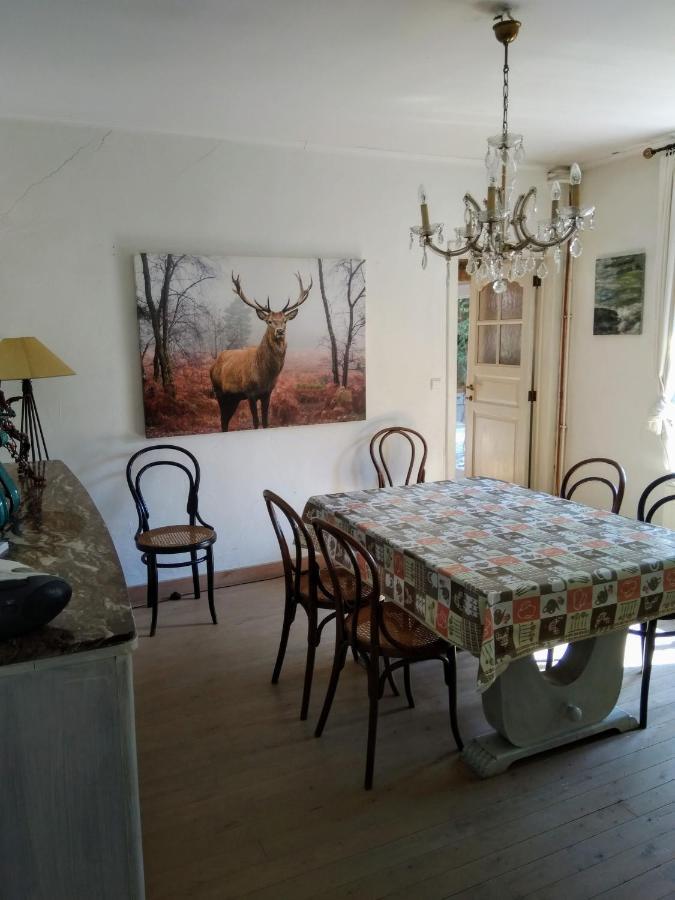 Gezellig Vakantiehuis Te Maissin ภายนอก รูปภาพ